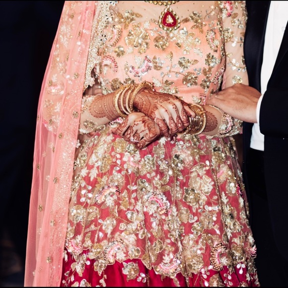 Indian Pakistani peach pink bridal lehenga - Picture 3 of 5